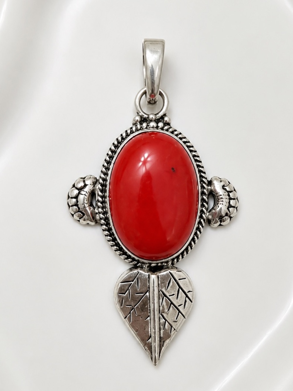 Red Oval Stone Pendant in Silver Tone